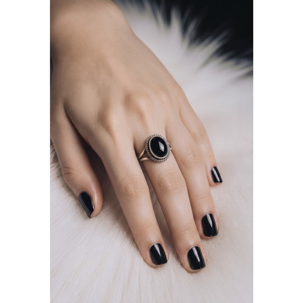 Navajo Handmade Sterling Silver Black Onyx Band Ring Byron Begay Size 6.75